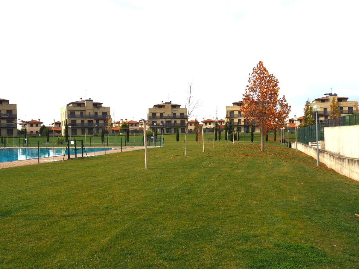 Apartamento Golf Buenas Vistas Cirueña Eksteriør bilde